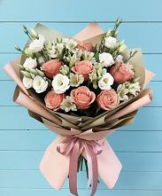Букет цветов из:  Розы, Альстромерии и Лизиантусы в Тереке