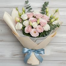 Букет цветов из:  Лизиантусы в Тереке