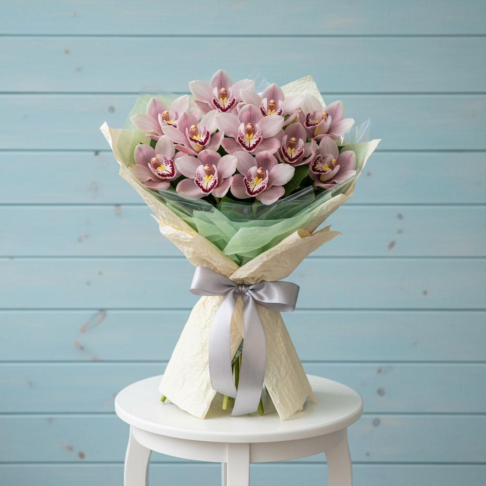 Букет цветов из: Орхидеи и Розы в Тереке