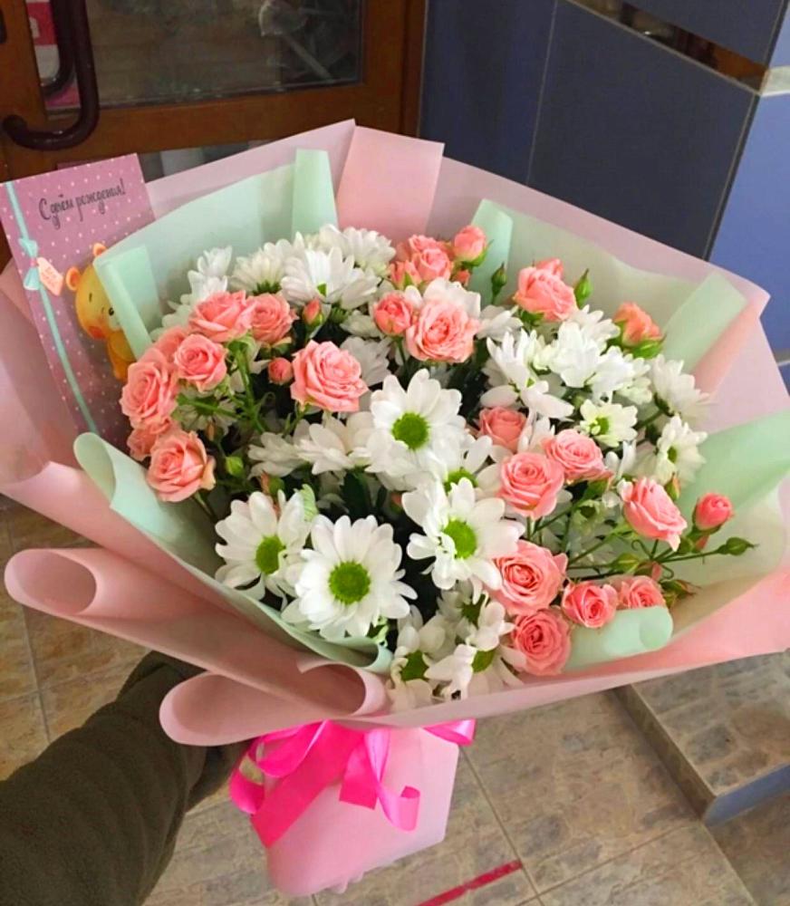 Букет цветов из: Розы и Хризантемы в Тереке