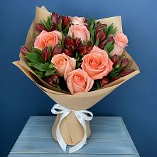 Букет цветов из:  Розы и Альстромерии в Тереке