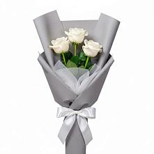 Букет 3 белые розы в Тереке