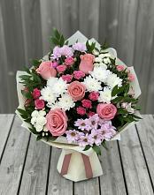 Букет цветов из:  Альстромерии, Гвоздики, Розы и Хризантемы в Тереке