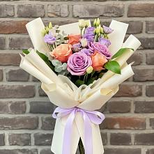 Букет цветов из:  Лизиантусы и Розы #REPLACE_PRED# Тереке